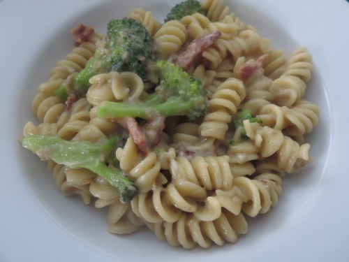 Bacon Broccoli Pasta using Cauliflower Mushroom sauce